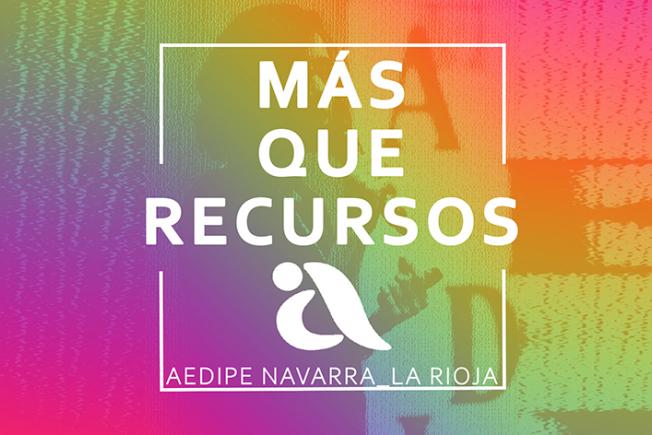 carátula Más que recursos,Fondo Multicolor, centrada la frase "Más que Recursos", texto en color blanco, debajo logo de AEDIPE en blanco. Todo enmarcado con una  linea blanca